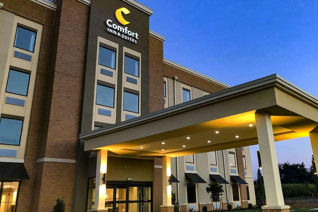 Comfort Inn & Suites Winchester Εξωτερικό φωτογραφία