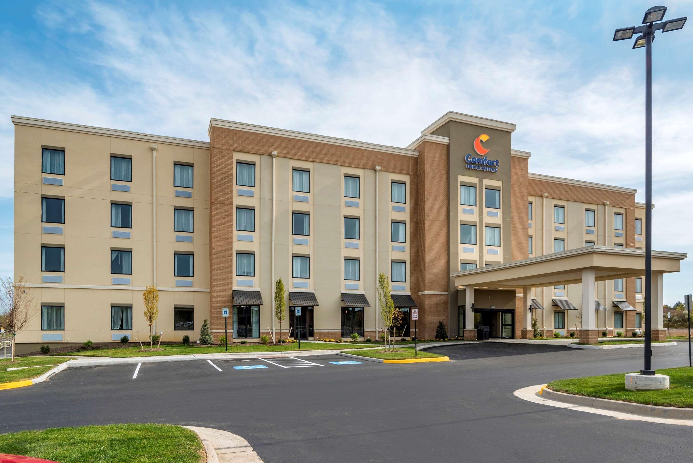 Comfort Inn & Suites Winchester Εξωτερικό φωτογραφία